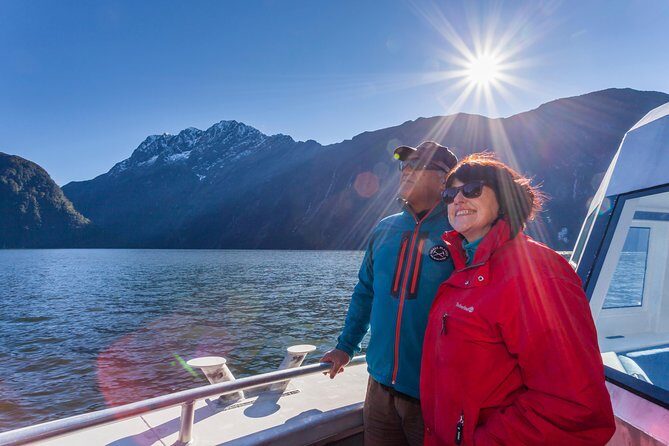 2-Hour Milford Sound Scenic Cruise - Entering the Sound Like the First Settlers: The Storytelling Layer