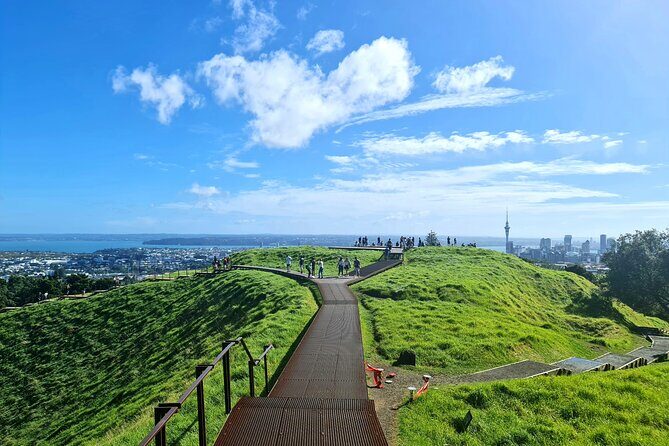 2025 Award Winning: Auckland City Highlights Half Day Tour - Small-Group Energy and the Guide Stories You’ll Actually Use