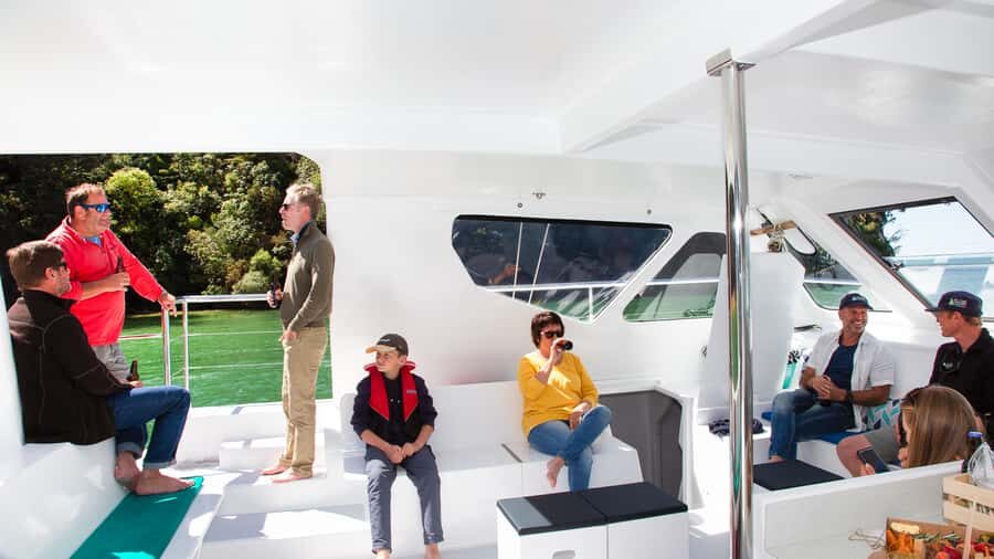 Abel Tasman National Park: Sailing and Self-Guided Walk - Anchorage Bay at 12:30: packed lunch, beach time, and reset your legs