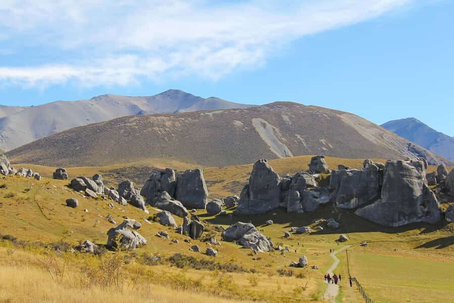 Arthur's Pass: TranzAlpine Train and Castle Hill Day Tour - Otira Viaduct and kea spotting: the quick stop that feels like a highlight