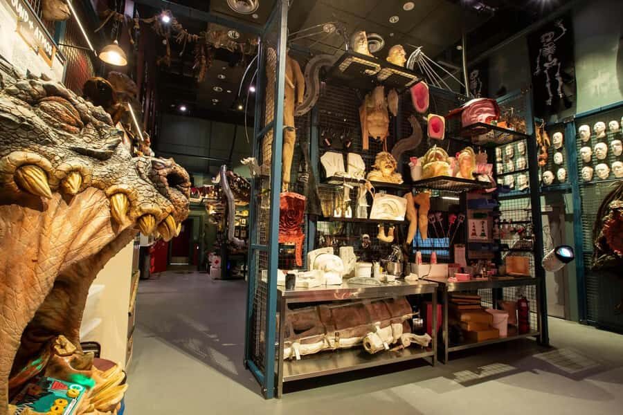 Auckland: Wētā Workshop Unleashed Guided Tour Ticket - The guides: humor, character, and a serious craft brain