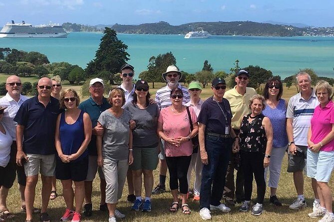 Bay of Islands Glow Worm Caves & Scenic Shore Excursion - Key highlights at a glance