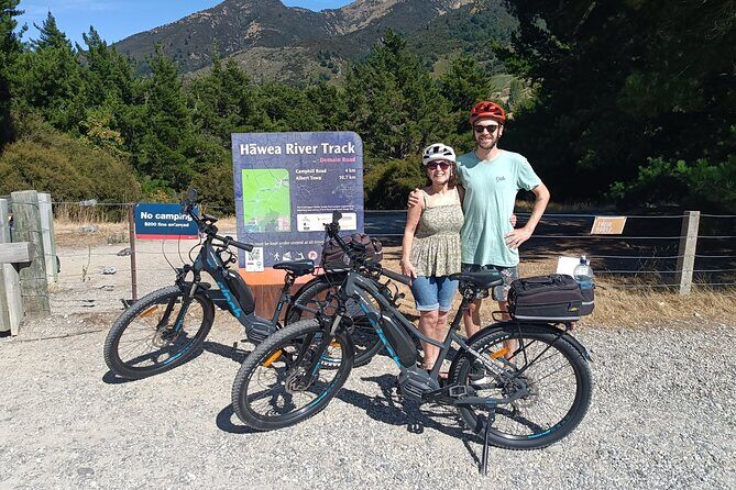 Bike the Wanaka and Hawea Trails - Riding the Wanaka and Hawea trails: rivers, lakes, and family-friendly grades