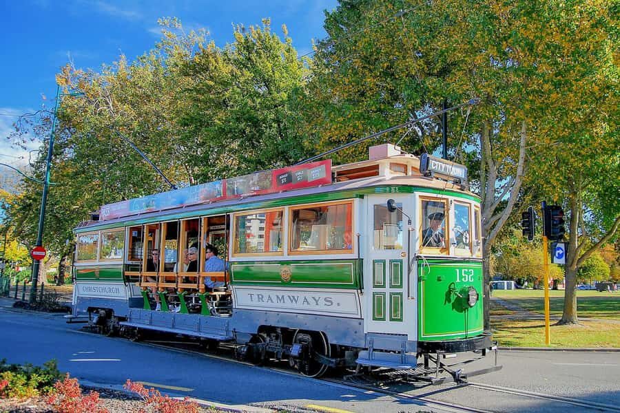 Christchurch Gondola and Tram City Tour Combo - Price and value: why this combo makes sense for one full day