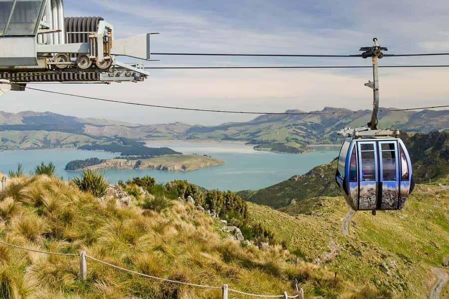 Christchurch: Tram, Punt and Gondola Ride Combo Ticket - Christchurch Gondola Discovery ride, Red Rock Café, and summit views