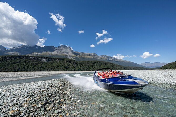 Dart River Jet Boat and Wilderness Experience - Clothes, shoes, and splash control (so you’re comfortable, not just brave)