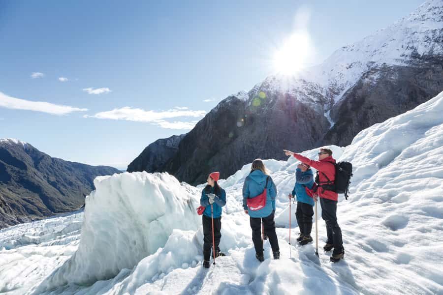 Franz Josef: 2.5 Hour Glacier Hike with Helicopter Transfer - Pacing, photo time, and why you should take pictures as you go
