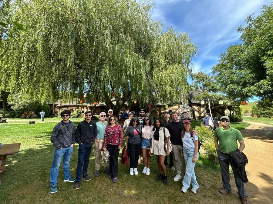 From Auckland: Hobbiton Movie Set Small Group Tour - The Green Dragon Inn: a drink stop that feels like story time