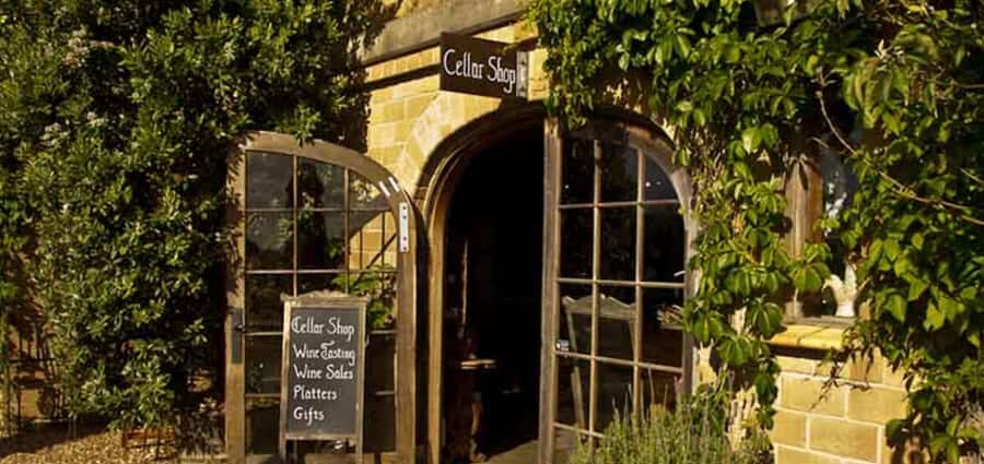 From Auckland: Waiheke Island Wineries' Tour - Stop-by-stop flow: how the day lands across wineries, lunch, and views