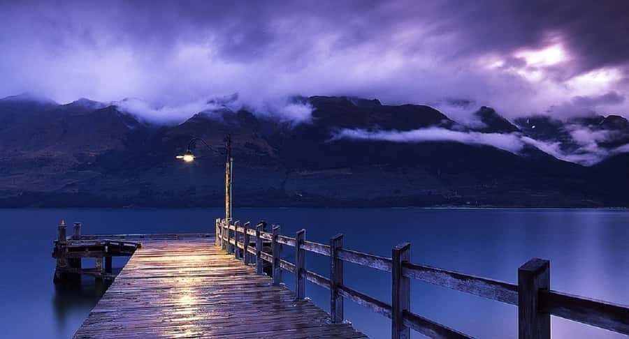 From Queenstown: Lord Of The Rings Tour to Glenorchy - Bennetts Bluff and the historic wharf: quick stops for classic photo moments