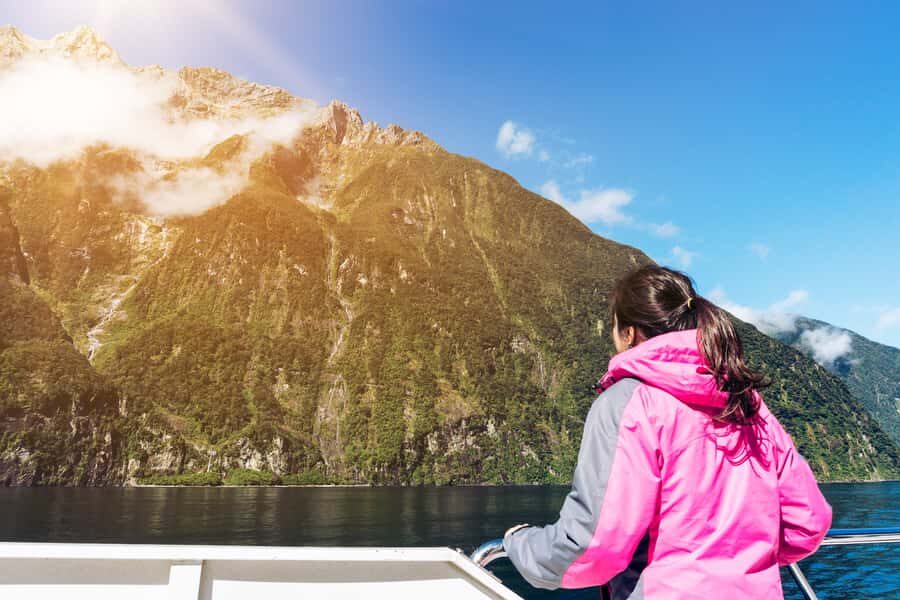 From Queenstown: Milford Sound Premium Day Tour and Cruise - Te Anau break stop: coffee, toilets, and a chance to reset
