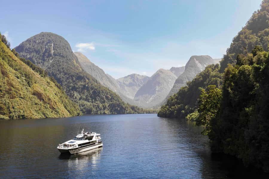 From Te Anau: Doubtful Sound Coach & Cruise - Te Anau to Manapouri: your first 30 minutes of scenery on rails