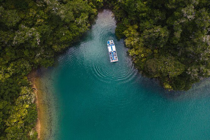 Full Day Iconic Mail Boat Cruise - Group Size, Seating, and the Chance to Meet the Locals
