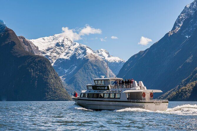Full-Day Milford Sound Tour with Cruise and Walks from Te Anau - Walking along Milford Road: short trails, strong payoff