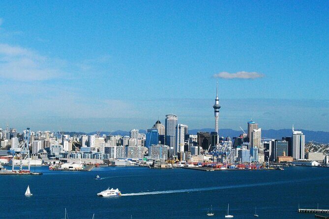 Half-day Discover Auckland City Sightseeing Tour - Northcote Coffee Stop: Small Pause, Big Choice