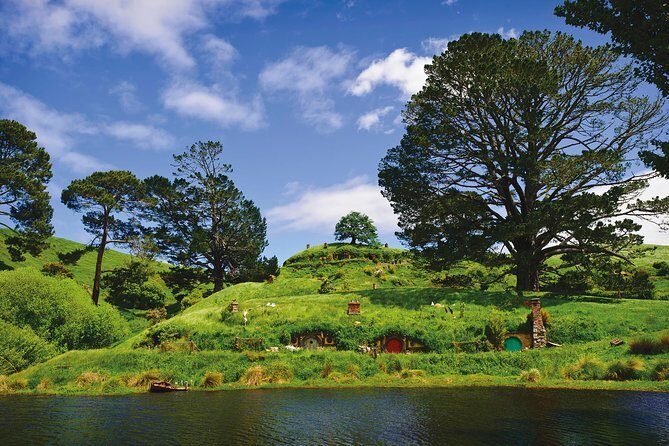 Hobbiton Movie Set day tour From Auckland - Who Should Book This Hobbiton Tour (And Who Should Rethink It)