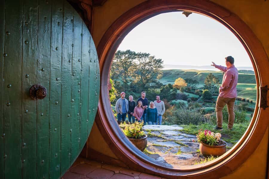Hobbiton Movie Set: Guided Tour Ticket - Photo strategy: how to get your shots without turning it into work