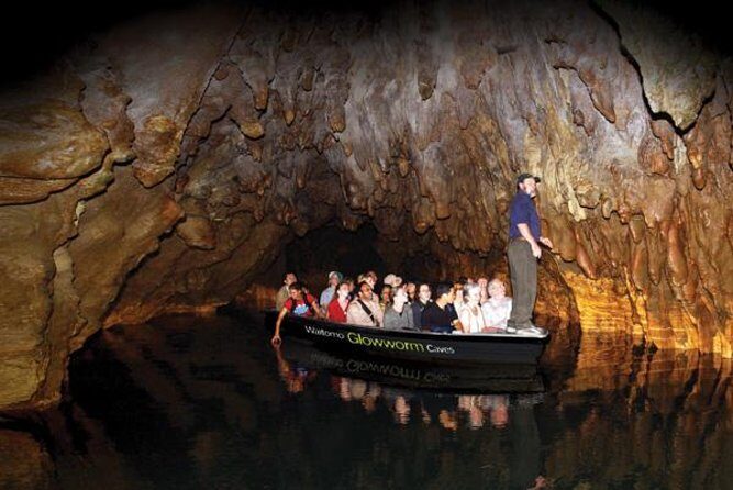 Hobbiton & Waitomo Caves Guided Tour from Auckland with Lunch - Price and value: what $271 really buys you