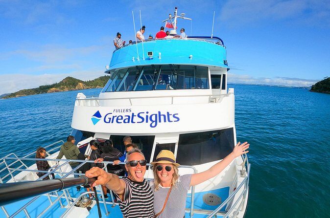 Hole in the Rock Scenic Cruise including Dolphins and Island stop - Timing, Groups, and What $105.50 Really Buys