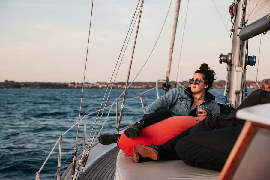Lake Taupo: Classical Sailing to the Māori Rock Carvings - Getting Ready: What to Bring, What Not to Wear, and When to Arrive