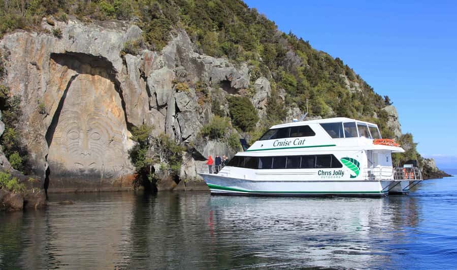 Lake Taupo: Maori Rock Carvings 10.30 AM 1.5-Hour Cruise - Ducks, Tea, and Small Touches That Make It Feel Like a Treat