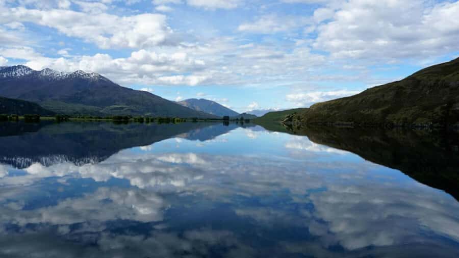 Lake Wanaka Happy Hour Cruise - Weather matters on a short cruise, so pack for flexibility