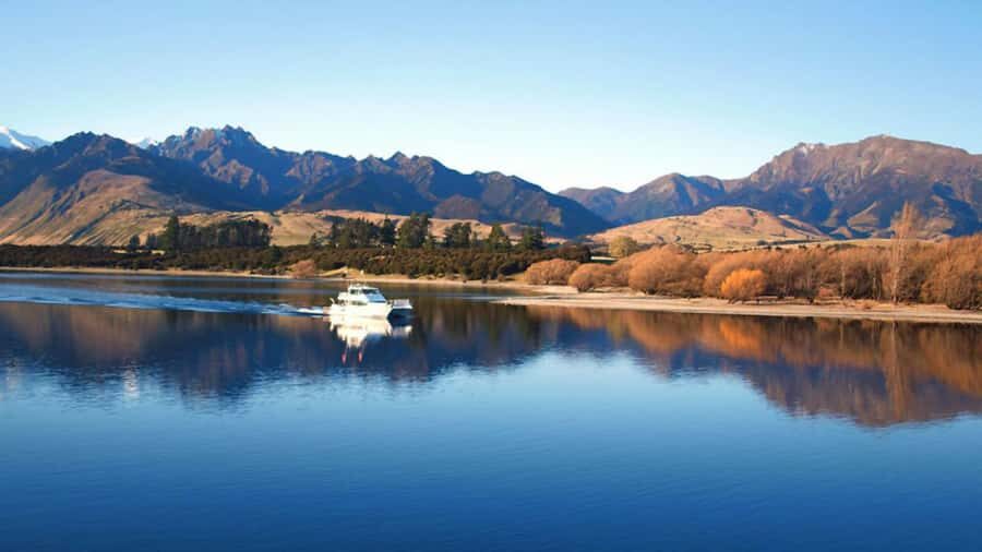 Lake Wanaka Happy Hour Cruise - The included happy hour setup: wine, beer, soft drinks, and cheese