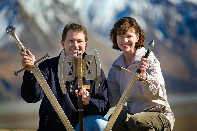 Lord of the Rings, Journey to Edoras Day Tour from Christchurch - The picnic lunch at Mt Potts Lodge (with sparkling wine)