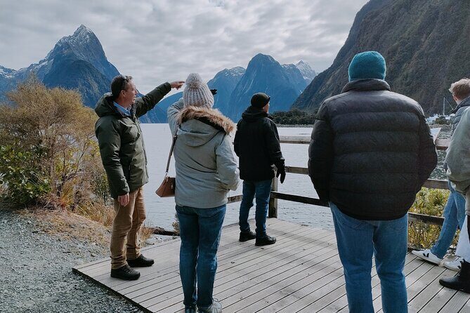 Milford Sound Flight and Cruise ex Queenstown (incl Lunch) - Why flying in beats the long Milford drive