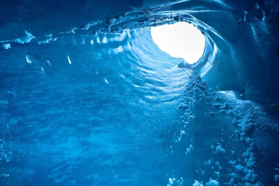 Mount Cook: 3 Hour Heli Hike to the Tasman Glacier - Weather and how your ice experience can change