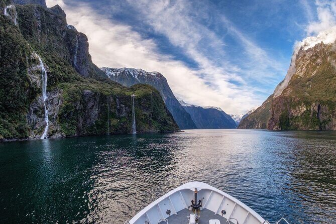 Premium Milford Sound Tour, Cruise & Lunch from Te Anau - The drive through Fiordland: what the schedule really gives you