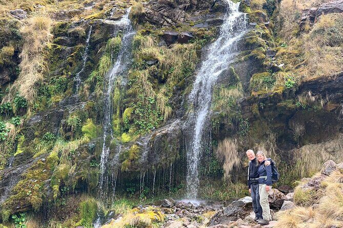 Premium Tongariro Crossing Guided Group Walk - Mt Ngauruhoe and Mt Doom vibes: the Lord of the Rings connection