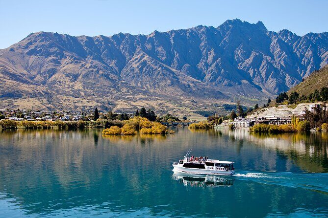 Queenstown: Lake Wakatipu Scenic Cruise (90 Minutes) - The Queenstown Bay start: gardens, town views, and a quick lay of the land