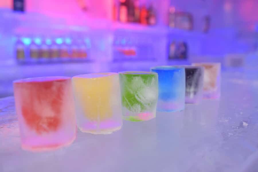 Queenstown: Minus 5 Ice Bar Experience with Drink Options - Photos, Atmosphere, and How to Get the Best Shots