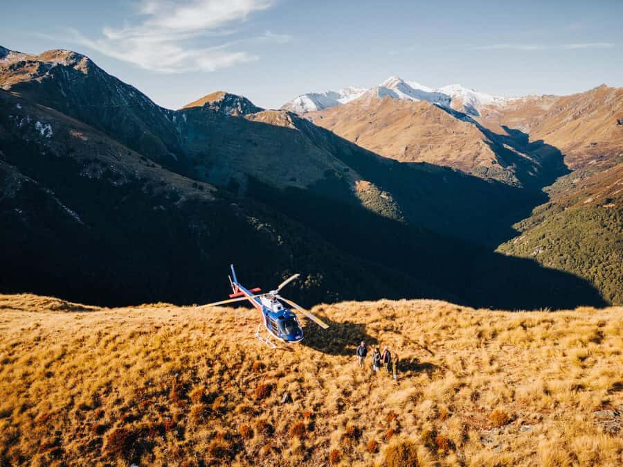 Queenstown: Pilot's Choice Helicopter Tour & Alpine Landing - Getting the best Queenstown views from both heights and ground