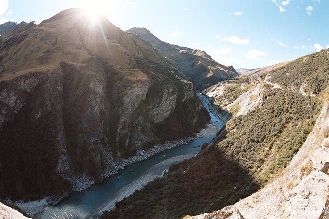 Queenstown Shotover River White Water Rafting - Kitted Up at the Rafting Base: Gear, Showers, and What to Bring