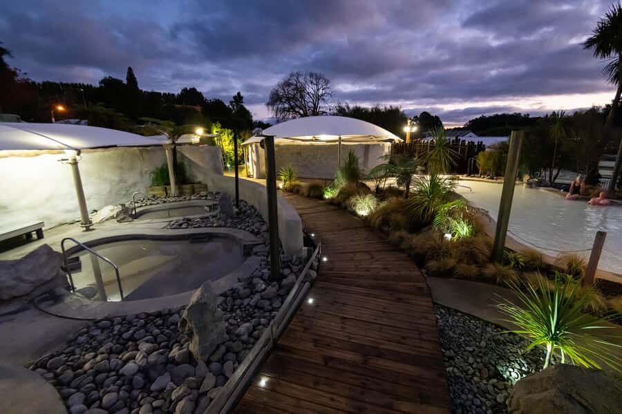 Rotorua: Hells Gate Outdoor Mud Bath & Spa Experience - Should you book Hells Gate Mud Bath & Spa?