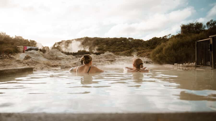 Rotorua: Hells Gate Outdoor Mud Bath & Spa Experience - After the mud: showers, sulphur spa pools, and the cool plunge