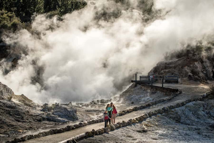 Rotorua: Hell's Gate Outdoor Mud Spa & Guided Walk - Hell’s Gate in 3 Hours: Mud, Sulphur, and an Active Thermal Walk