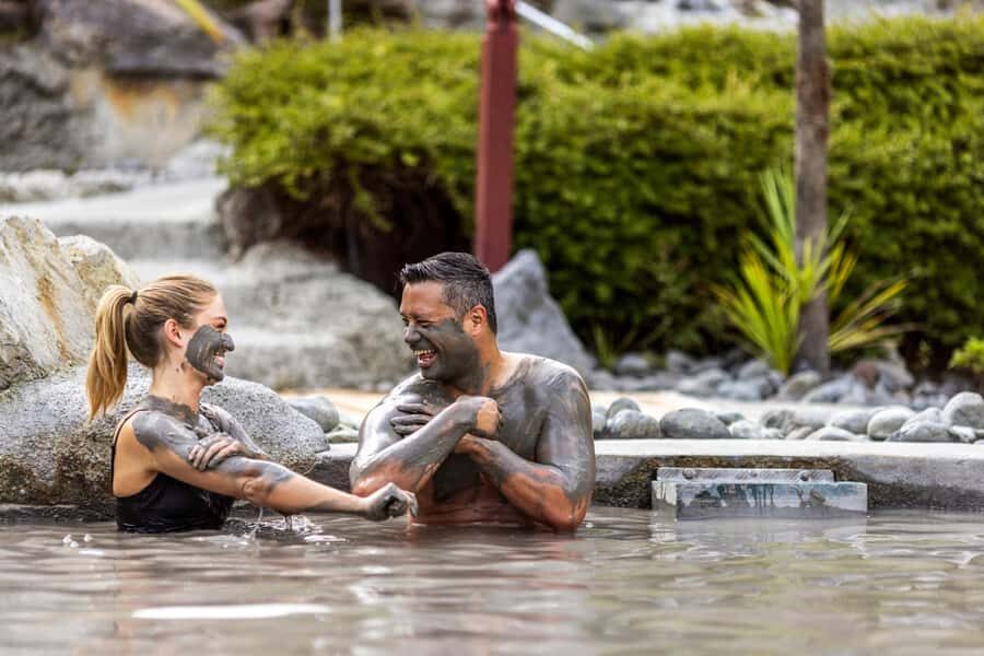Rotorua: Hell's Gate Outdoor Mud Spa & Guided Walk - Mud Baths: The Best Part, With a Built-In 20-Minute Timer