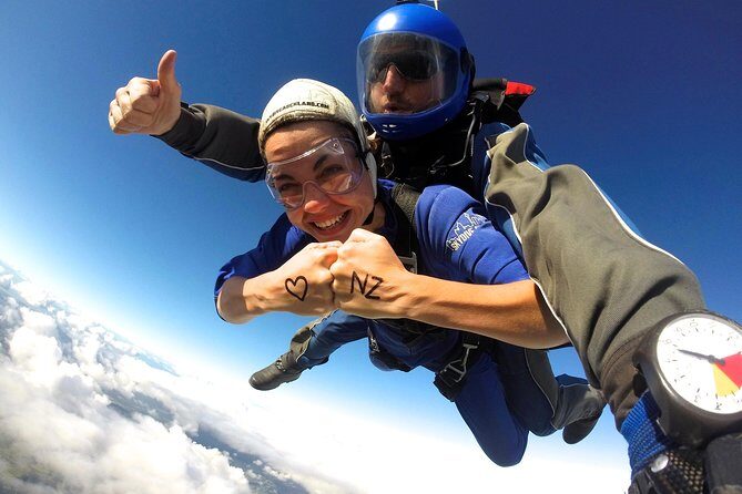 Skydive Auckland - Choosing your height: 9,000ft, 13,000ft, and the 18,000ft/top-end options