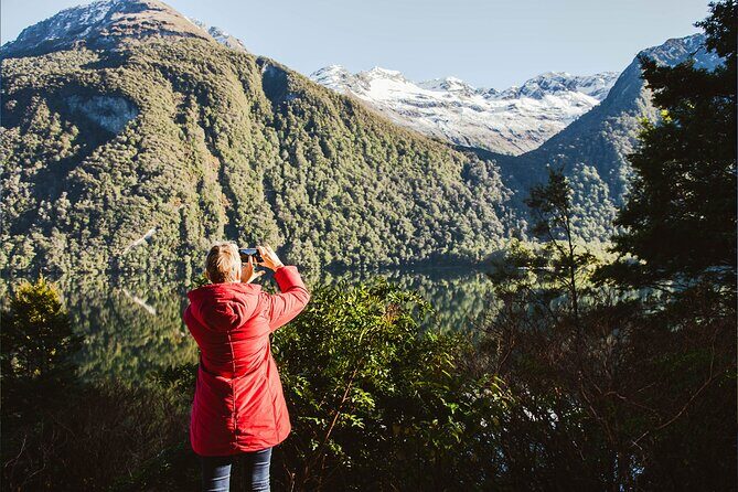 Small Group, Award Winning Milford Sound Day Experience & Cruise - Timing, weather, and packing: how to avoid the common Milford Sound mood-killers