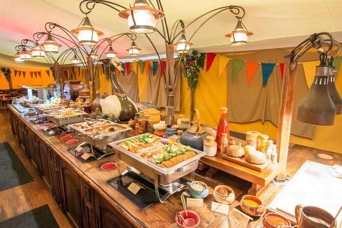 Small-Group Hobbiton and Waitomo Day Tour with Lunch from Auckland - The long-drive reality from Auckland and how the day flows