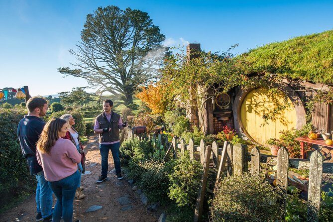 Small-Group Hobbiton Tour from Auckland with Party Marquee Lunch - Why Hobbiton From Auckland Feels Like the Right Kind of Day Trip
