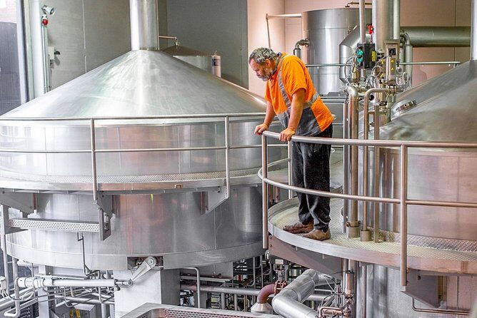 Speight's Brewery Tour & Guided Tasting - The 75-minute brewery walk: historic + modern floors