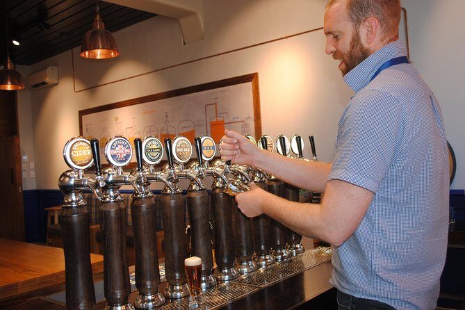 Speight's Brewery Tour & Guided Tasting - Which guides you might get, and what to listen for