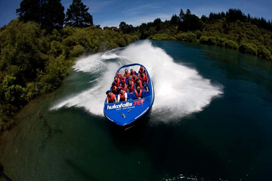 Taupō: Huka Falls 30-Minute Jet Boat Experience - The Driver Guide: Where the Fun and Facts Combine
