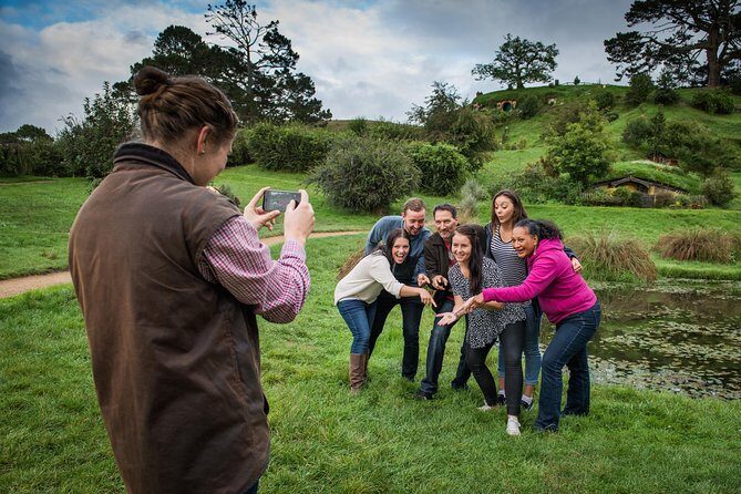 The Hobbiton Movie Set Small-Group Guided Tour from Auckland - Why this Hobbiton day trip works from Auckland