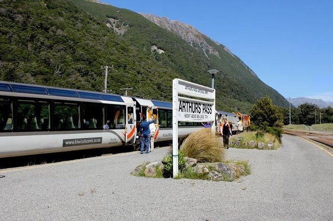 TranzAlpine Train, Arthur's Pass and Castle Hill Day Trip - Devils Punchbowl Walking Track: the one-hour walk that actually feels worth it