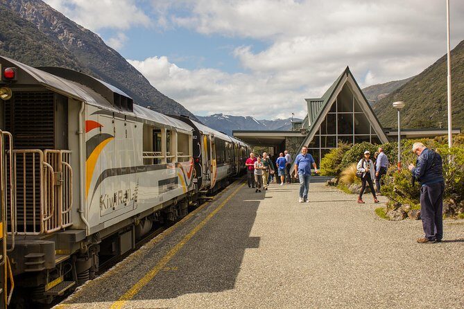 TranzAlpine Train Journey: Christchurch to Greymouth - Christchurch to Greymouth on the TranzAlpine: what the experience actually feels like
